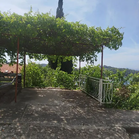 Maria's Sunshine Place Apartman *