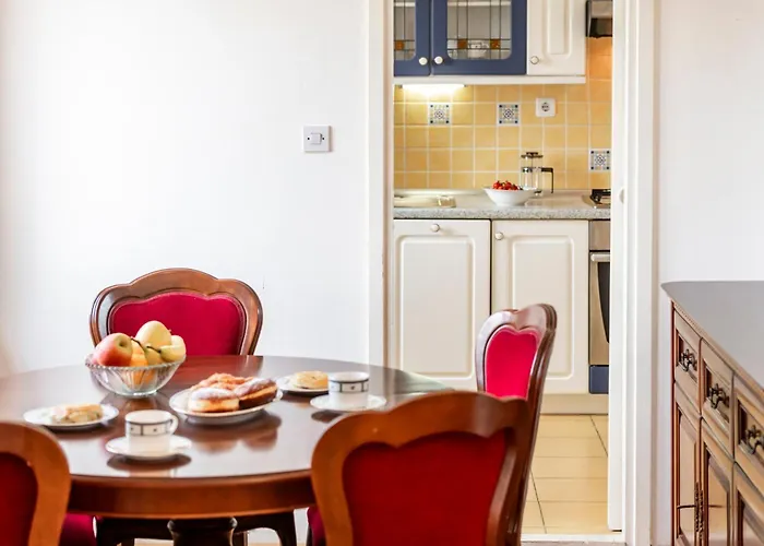 Maria's Sunshine Place