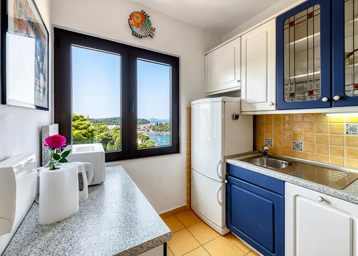 Maria's Sunshine Place