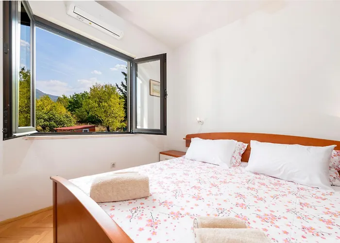 Maria's Sunshine Place Daire Cavtat