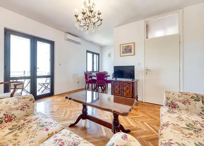 Maria's Sunshine Place Daire Cavtat