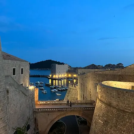 דירה Maria's Sunshine Place *